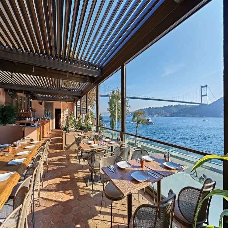 Giyotin Cam Balkon